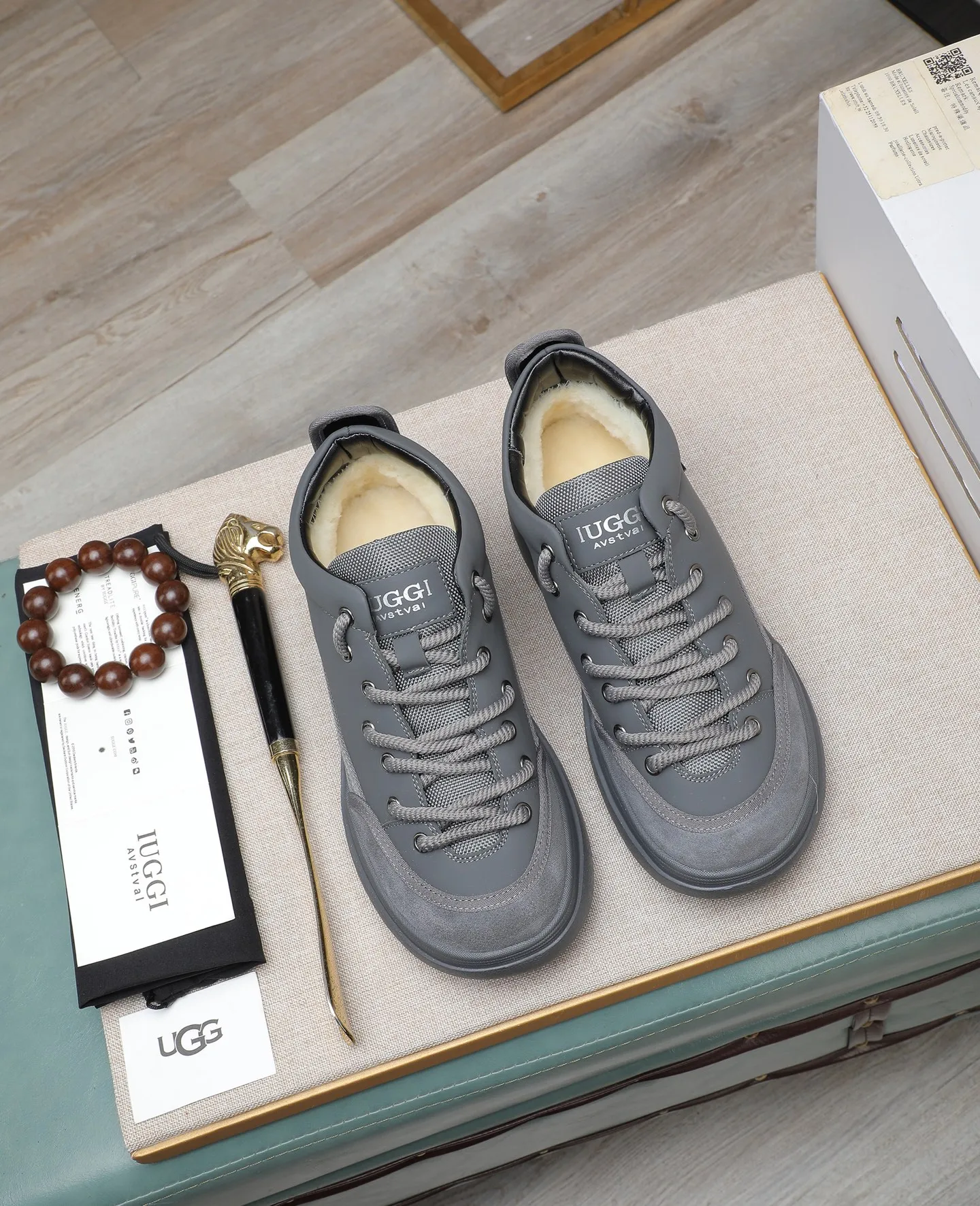 Men's shoes 💰660 IUGGI new retro presbyopia men's shoes, casual and versatile, full of high-end sense, fashionable, luxury and personalized style, joint style, retro presbyopia factor, full of handsome style, first layer suede cowhide, lining wool, rubber outsole, light and non-slip size: 39-44